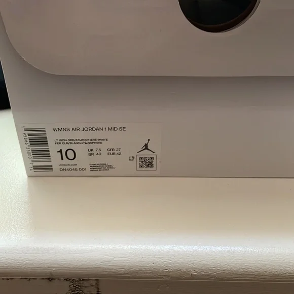 Air Jordan 1 mid SE - Picture 5 of 6